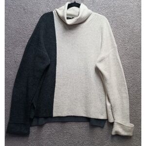 French Connection Colorblock Turtleneck Sweater Women's M Gray Cream Soft Knit